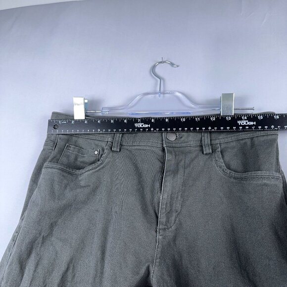 Calvin Klein Slim Straight Leg Jeans Mens Size W32X32L Mid Rise Olive Green - Picture 6 of 13